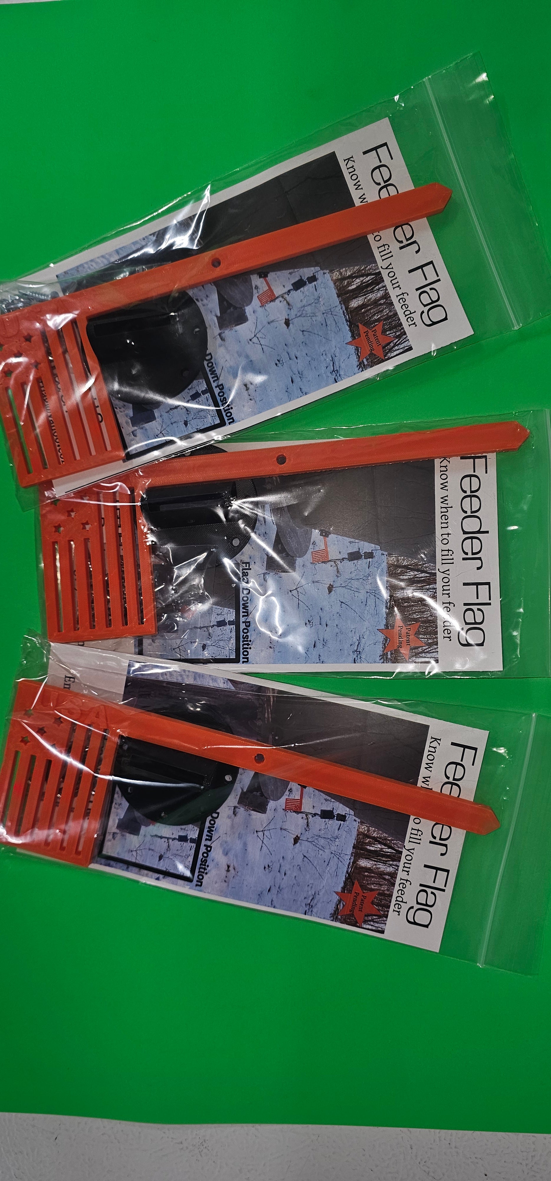 FeederFlag™ - Universal Deer Feeder Low-Level Indicator
